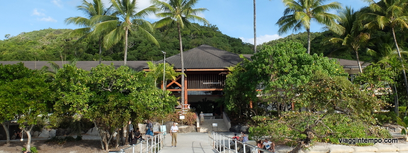 13 - FitzroyIsland_1082